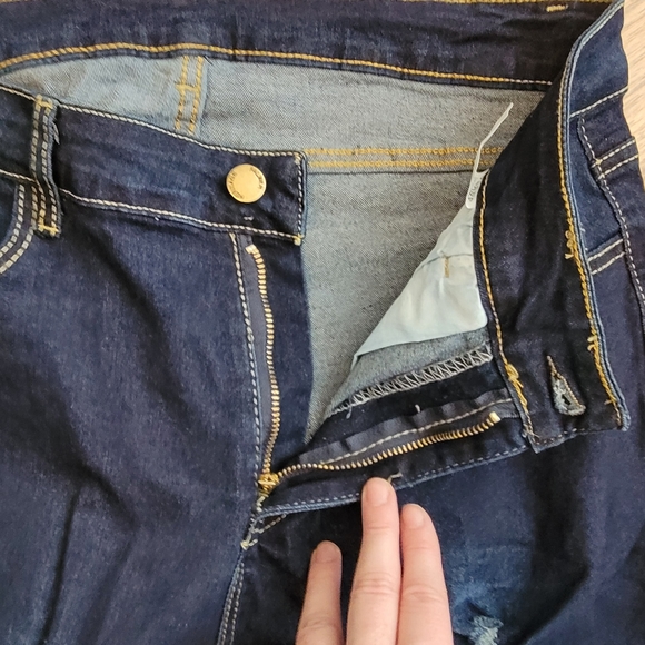 Womens jeans size 1x - Picture 2 of 4